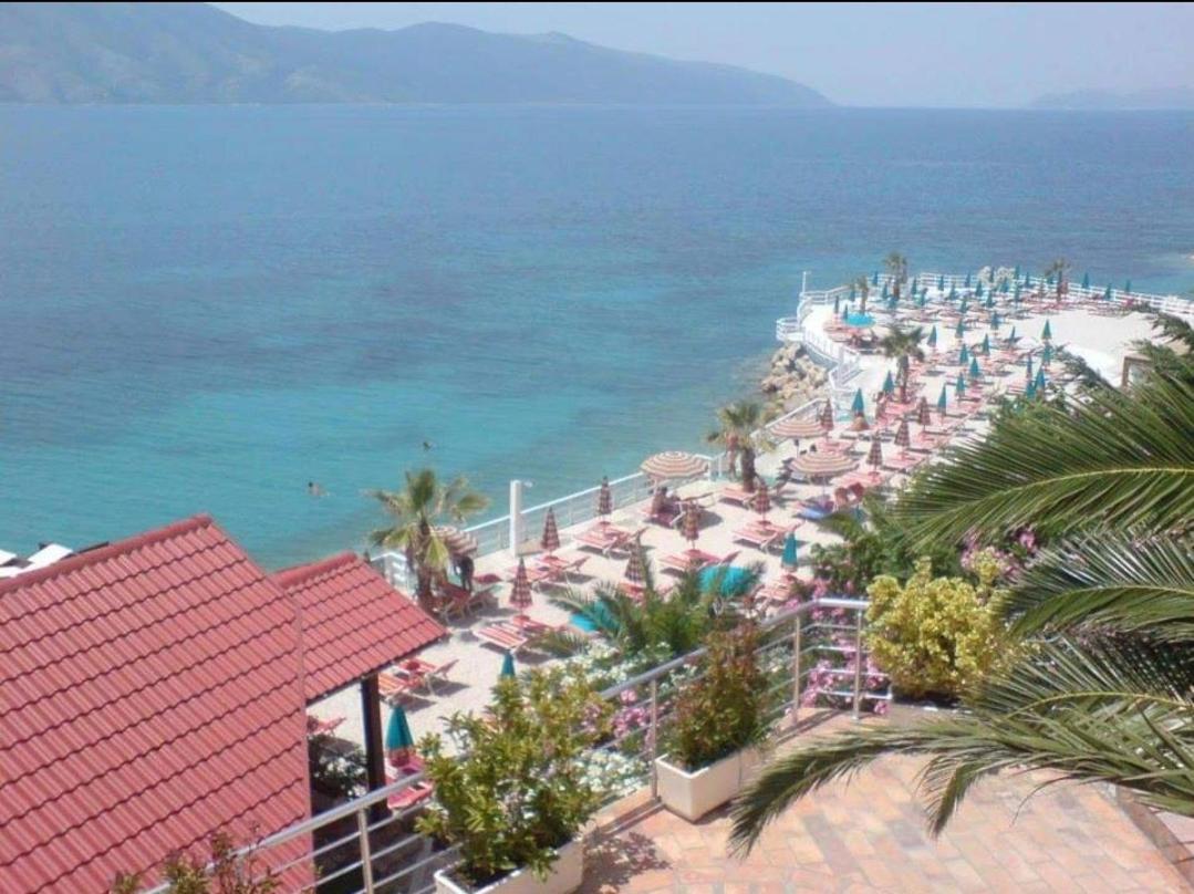 Hotel Roi Радиме Екстер'єр фото