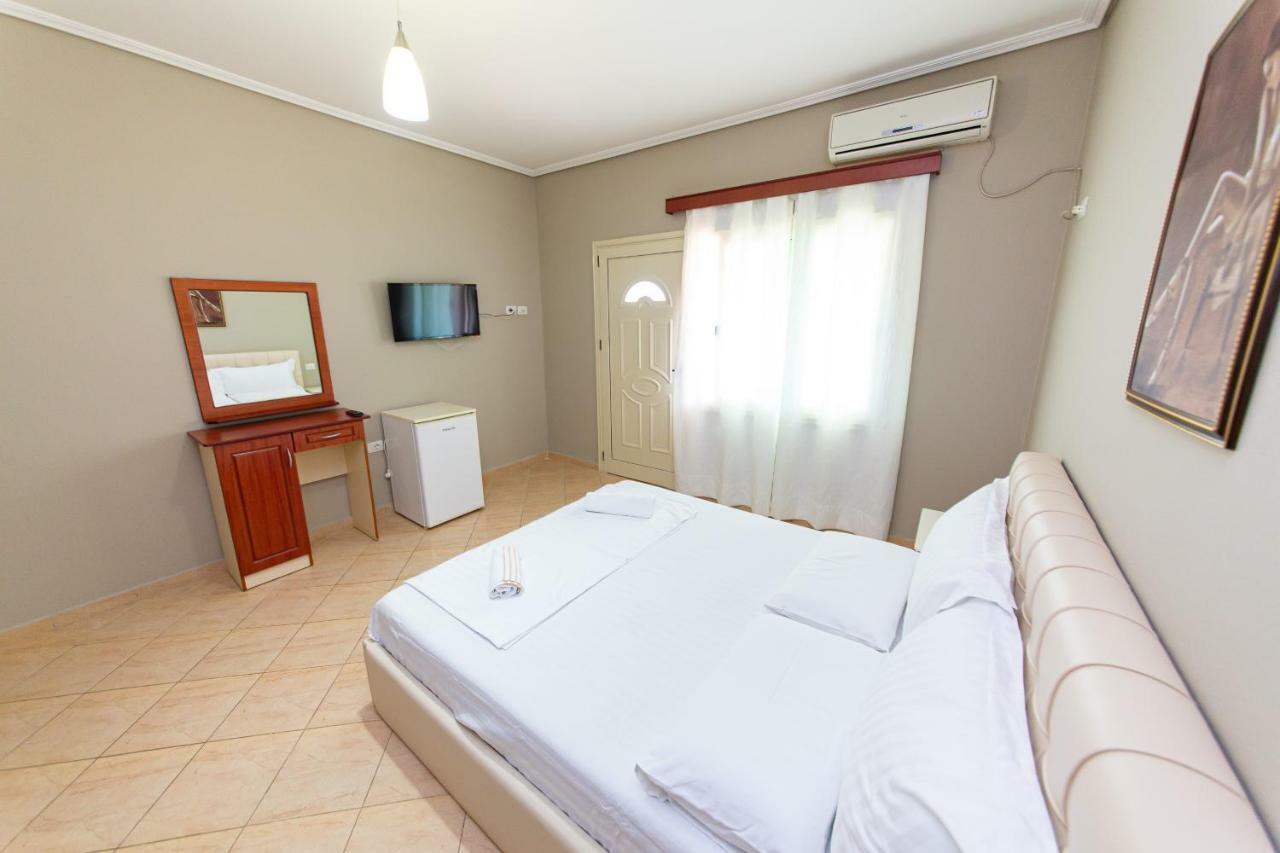 Hotel Roi Радиме Екстер'єр фото